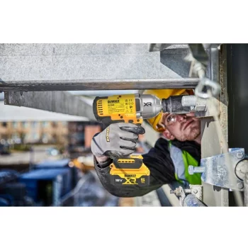 DeWALT DCF900P2T