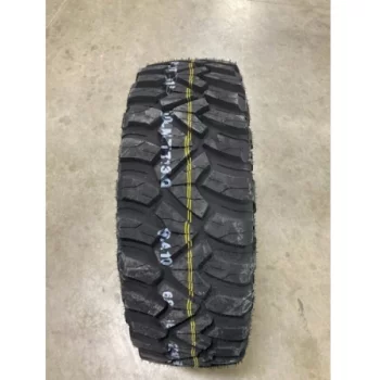 Kumho Road Venture MT71