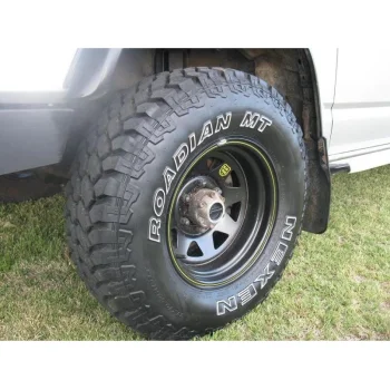 Nexen Roadian MT